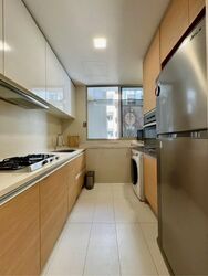 Sea Esta (D18), Condominium #609119211